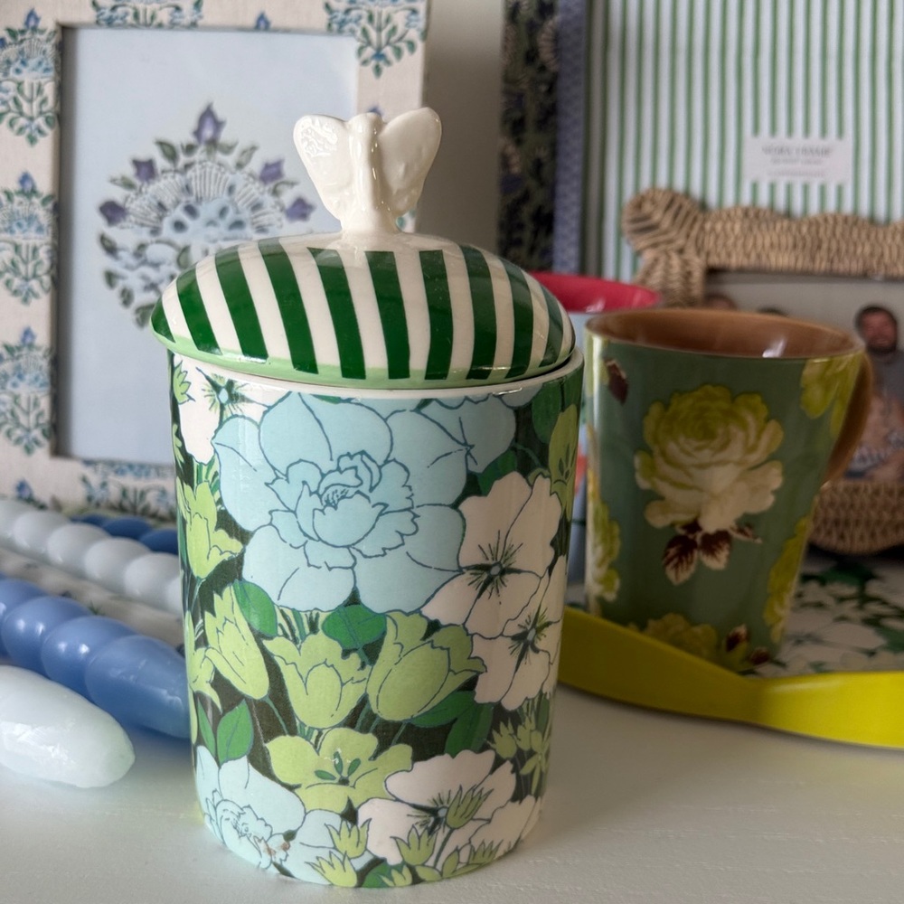 Anthropologie candle Lyla floral with Striped Lid moss fern scent